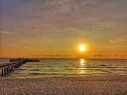 Sunrise Vuth Resort