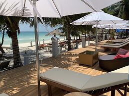Sunrise Vuth Resort