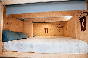 Deck Lodge - Hostel