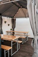Deck Lodge - Hostel