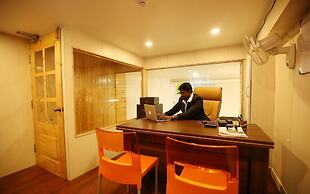 Hotel Marina Manor