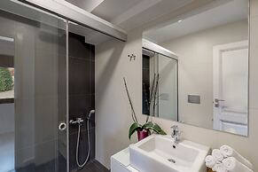Ocean Villas Complex by Ocean Residences