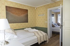 Briet Apartments