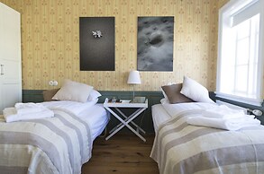 Briet Apartments