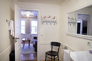 Briet Apartments