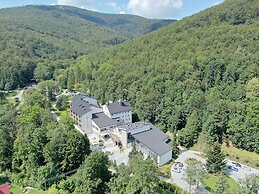 MAGNUS RESORT