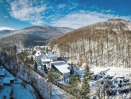 MAGNUS RESORT