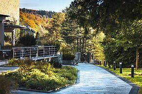 MAGNUS RESORT