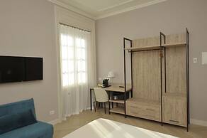 Bergamo Inn 43