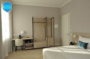 Bergamo Inn 43