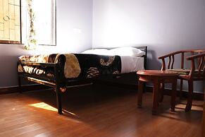 Co Msasani Guest House