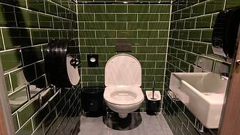 Durty Nelly's - Hostel