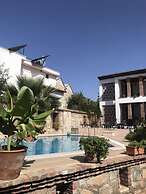 Akay Hotel