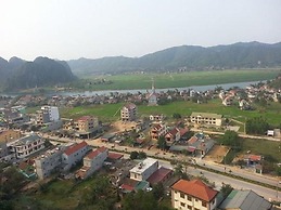 Van Anh Hostel