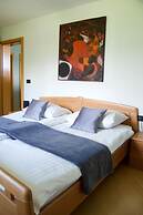 Rudi Hiti Guest House