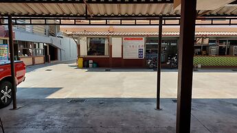 Sataya Apartment