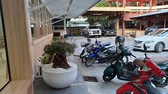 Sataya Apartment