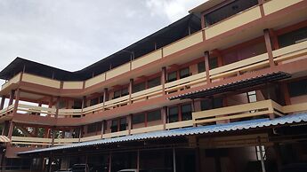 Sataya Apartment