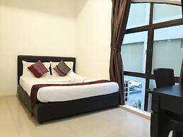 Max Ferringhi Hotel