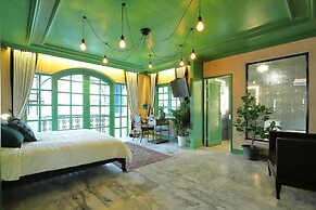 Bangkok Voyage Boutique
