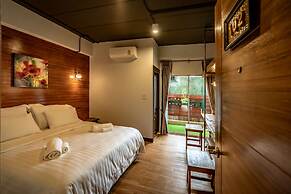 Ing Mon House