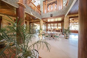 Massive Villa Brawa in Canggu