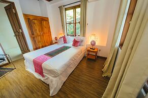 Massive Villa Brawa in Canggu