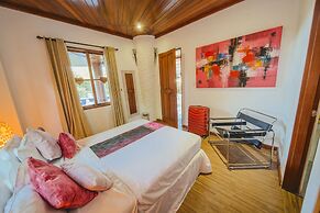 Massive Villa Brawa in Canggu