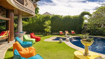 Massive Villa Brawa in Canggu
