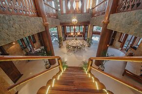 Massive Villa Brawa in Canggu