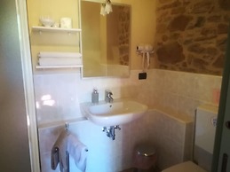 Sacreterre Room & Breakfast