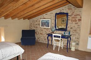 Sacreterre Room & Breakfast