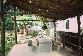 Green Door Ban Gioc - Hostel