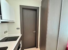 The Point Pratumnak by PSR ASIA