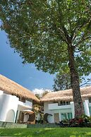 Eden Beach Khao Lak Resort & Spa