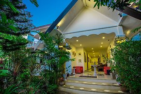 Brodie Rawai Resort