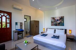Brodie Rawai Resort