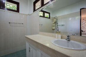 Brodie Rawai Resort
