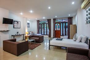 Brodie Rawai Resort