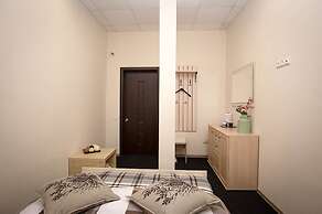 Otel M