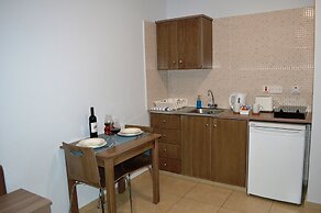 Millie's Apartments