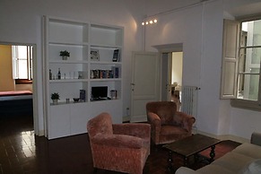 Art Apartment Dante