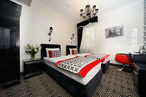 Art Hotel Sofit