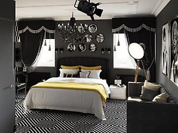 Art Hotel Sofit