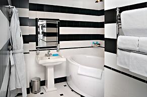 Art Hotel Sofit