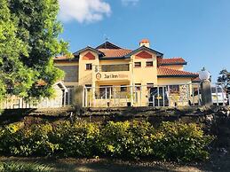 Jari Inn Bistro