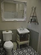 Wardhill Castle