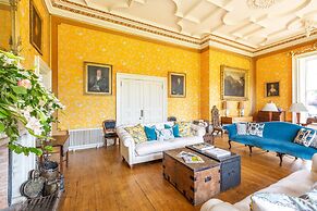 Wardhill Castle