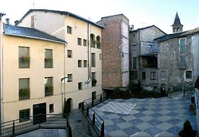 Hostal Les Collades