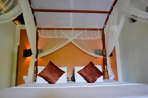 Landa Holiday House